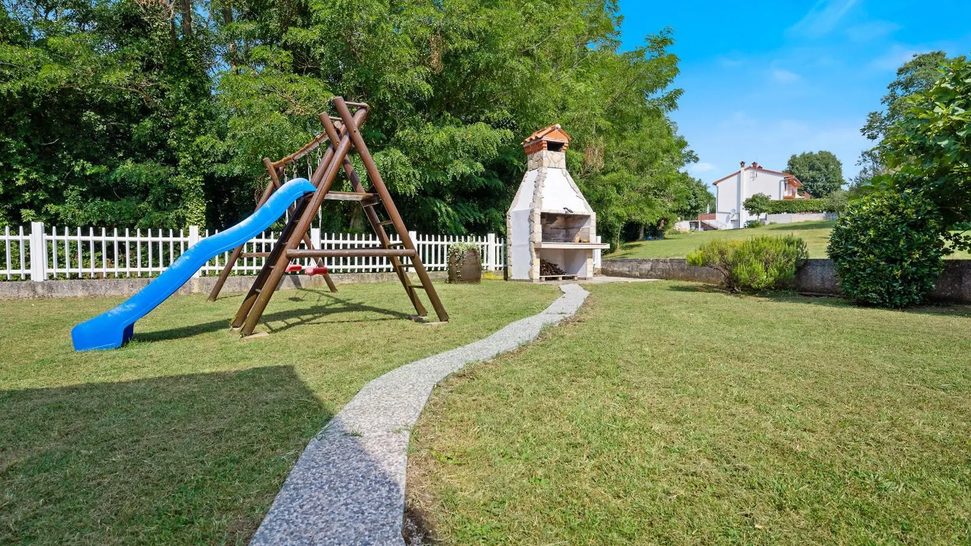 Haus Dodo - Cozy Place For Family & Friends Labin  0*, Labin (Istria) Chorvatsko